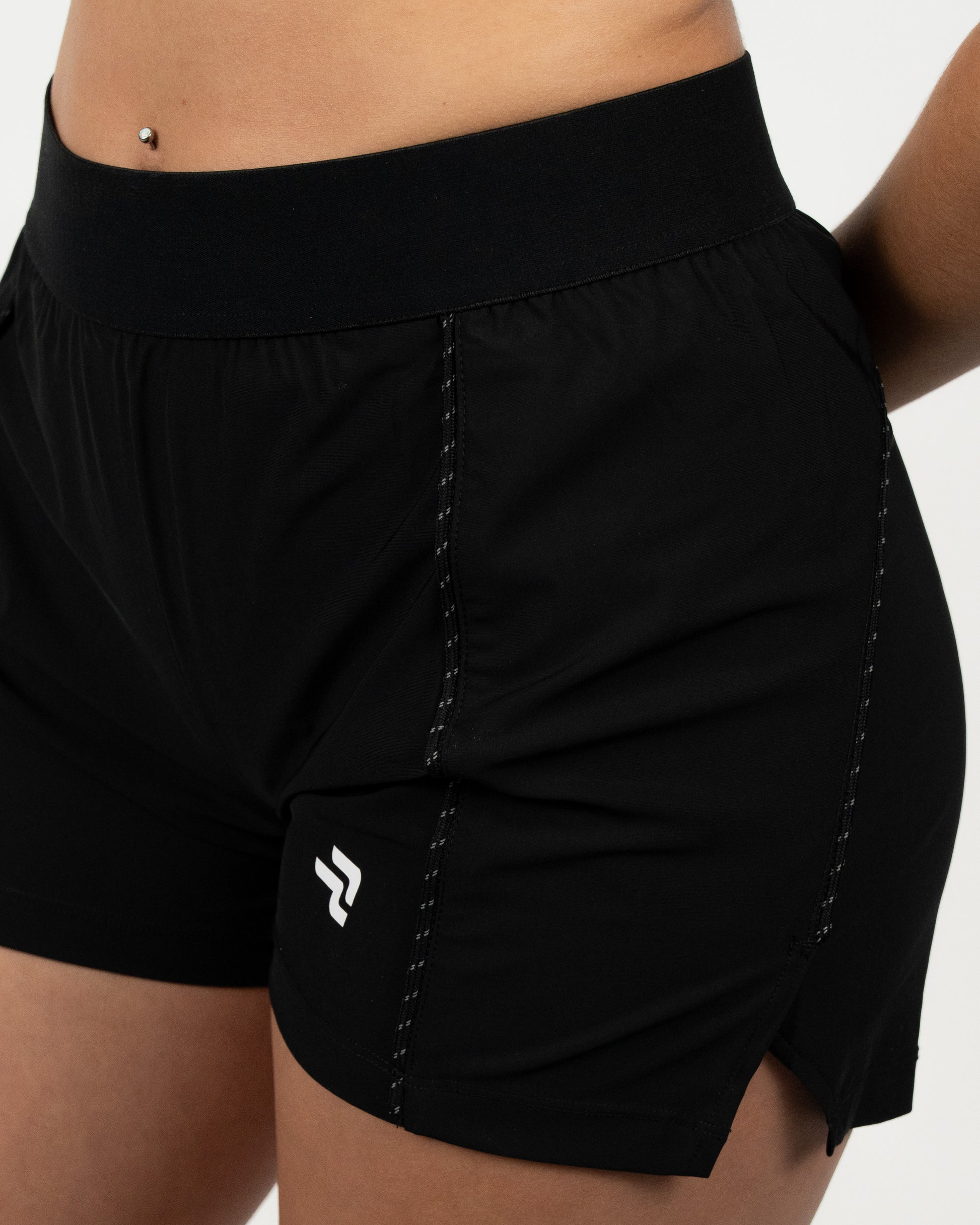 Short Reflex Run - Negro