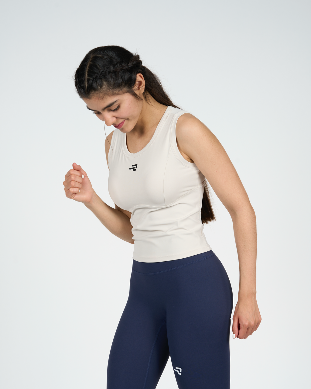 Peto Deportivo Trama V1 - Marfil