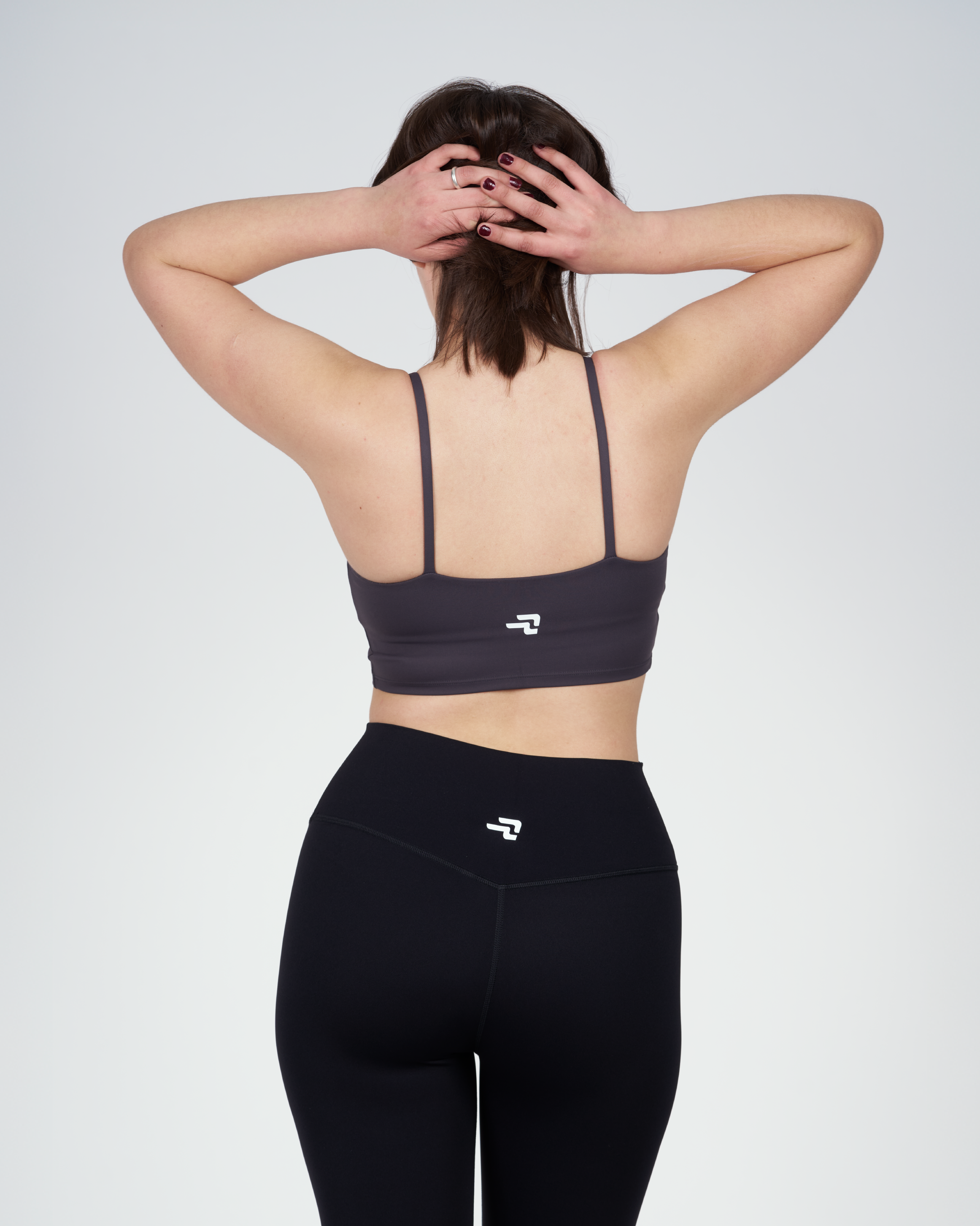 Peto Deportivo Strech - Grafito