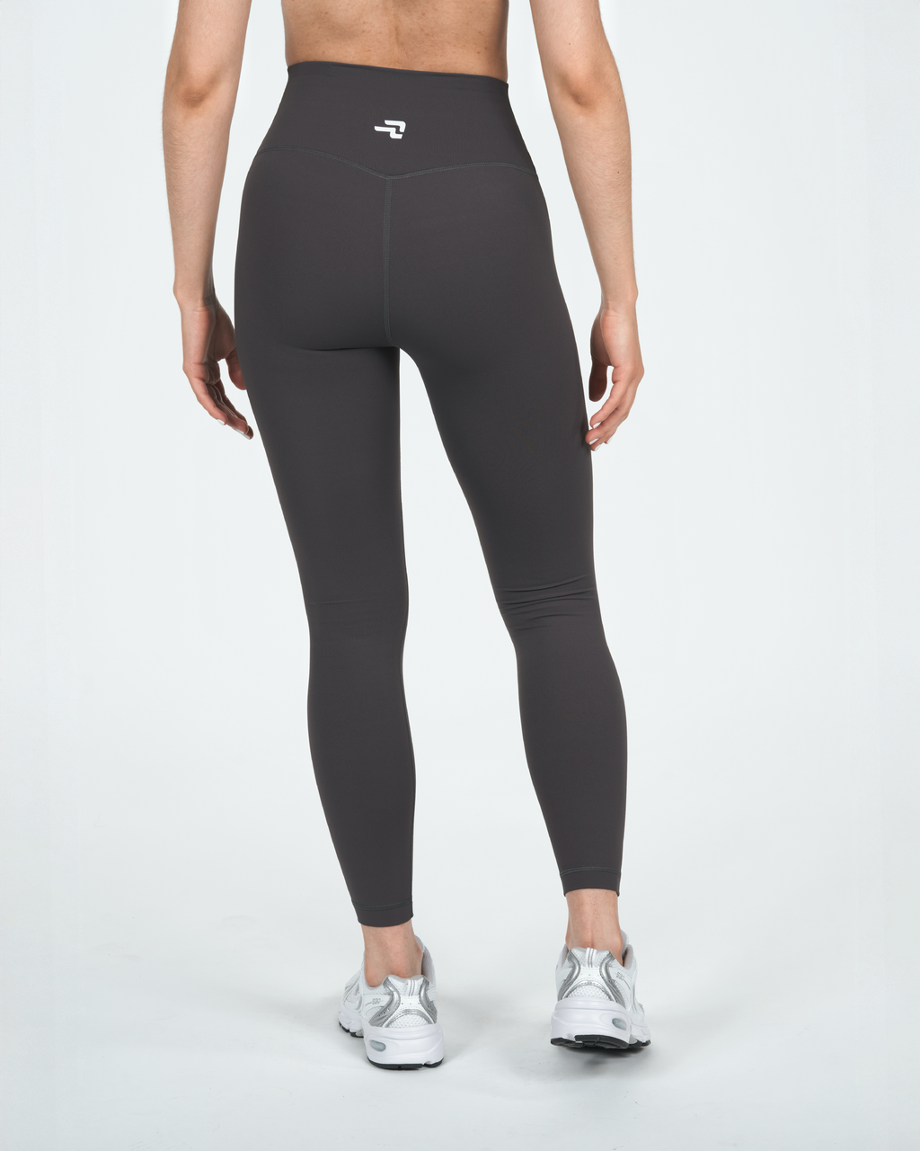 Calza Night - 7/8 Bolsillo En Pretina - Grafito