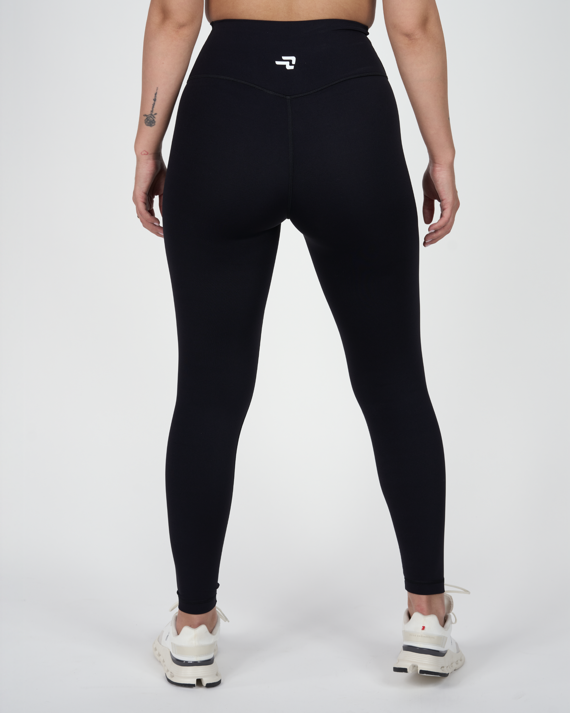 Calza Night - 7/8 Bolsillo En Pretina - Negro