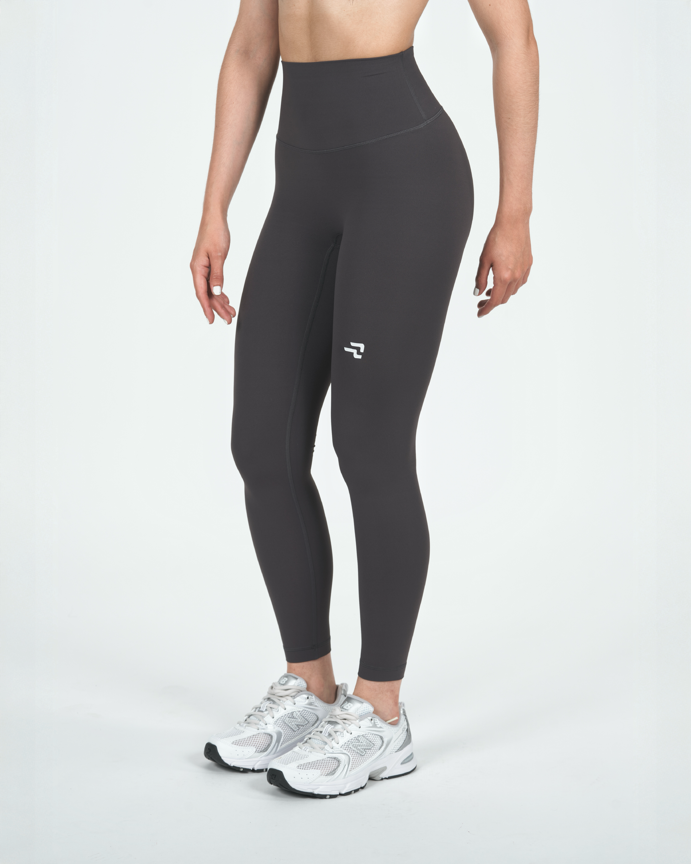 Calza Night - 7/8 Bolsillo En Pretina - Grafito